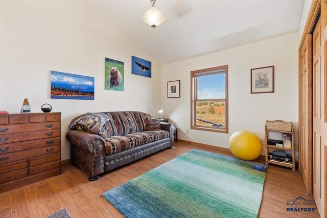 12961 DARCY DR, Hot Springs, SD 57747