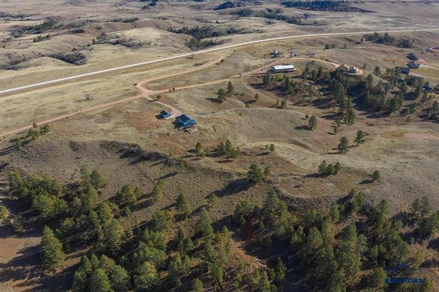 12961 DARCY DR, Hot Springs, SD 57747