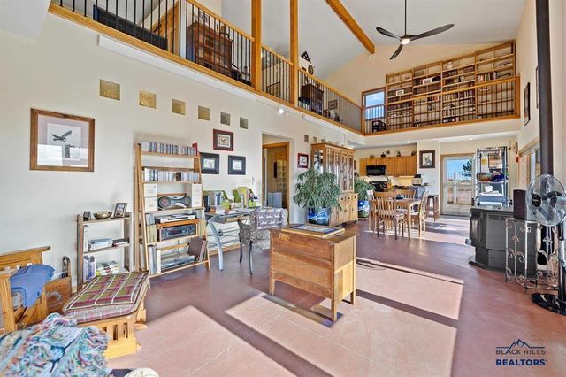 12961 DARCY DR, Hot Springs, SD 57747