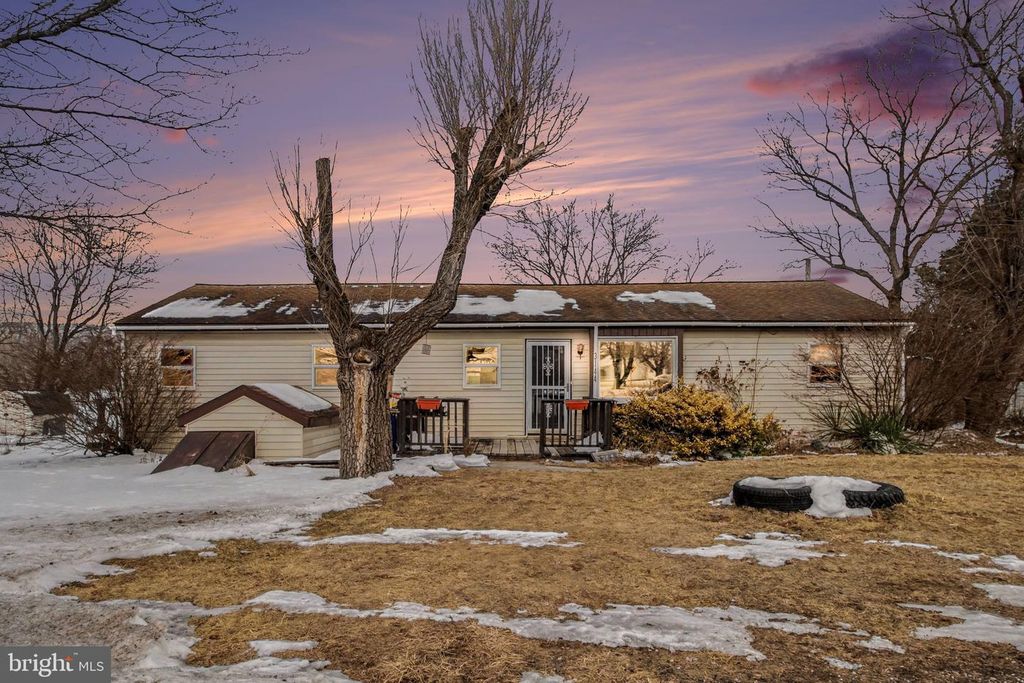 3144 SPRING ROAD, Carlisle, PA 17013