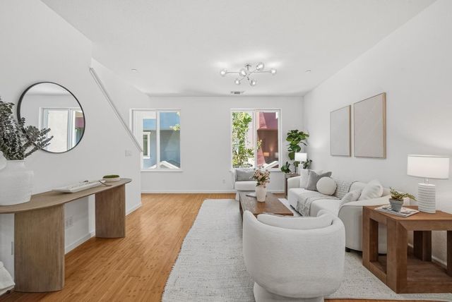 909 Alta Mar Terrace, San Jose, CA 95126
