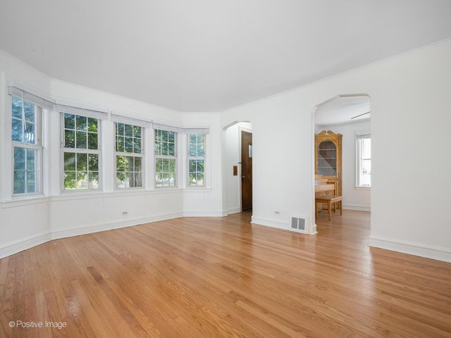 3030 N 77th Avenue, Elmwood Park, IL 60707