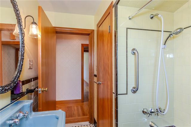 105 Borden Avenue, Johnston, RI 02919