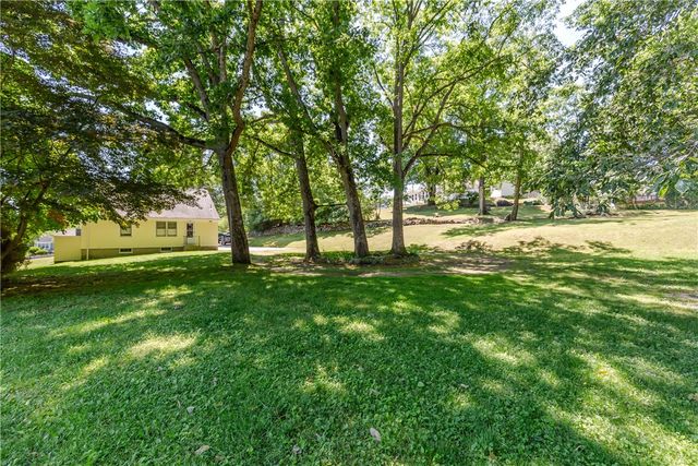 105 Borden Avenue, Johnston, RI 02919