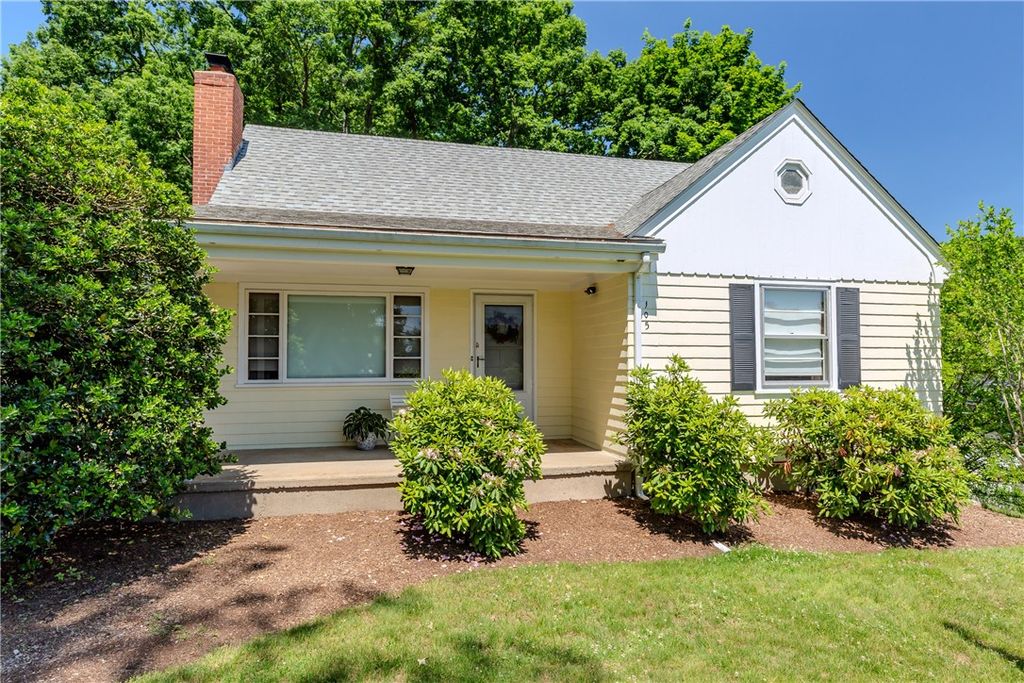 105 Borden Avenue, Johnston, RI 02919