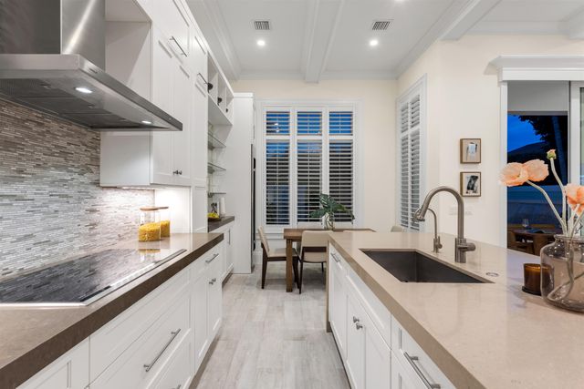 9 Adams Road, Ocean Ridge, FL 33435