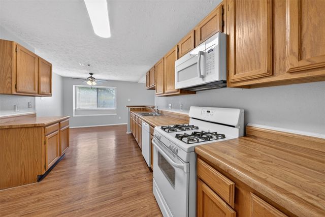 19939 Edensborough, Houston, TX 77449