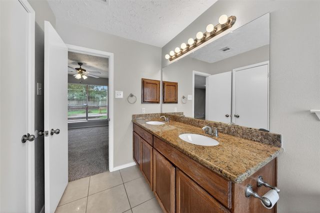 19939 Edensborough, Houston, TX 77449