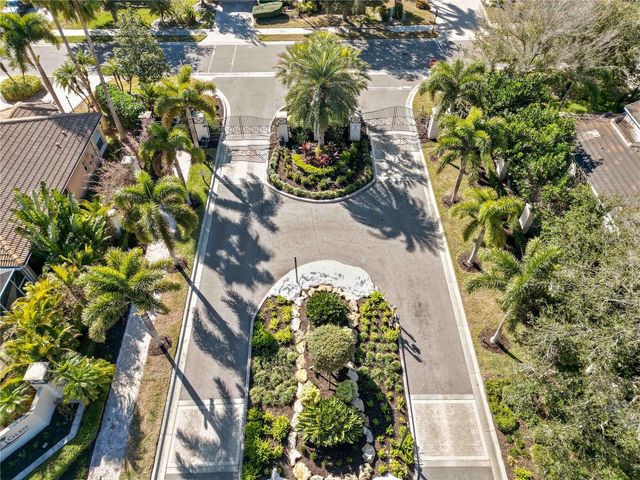 7451 ROXYE LANE, Sarasota, FL 34240