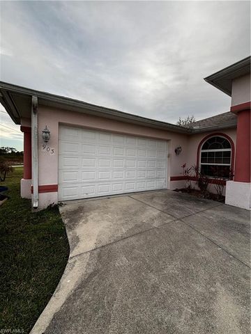 903 Unice AVE N, Lehigh Acres, FL 33971