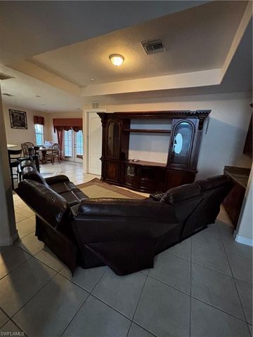 903 Unice AVE N, Lehigh Acres, FL 33971