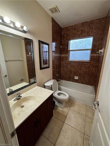 903 Unice AVE N, Lehigh Acres, FL 33971