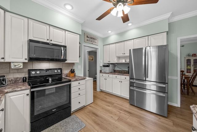 1191 Emmerson Cr, Hopkinsville, KY 42240