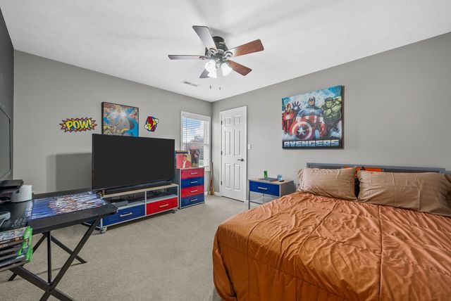 1191 Emmerson Cr, Hopkinsville, KY 42240