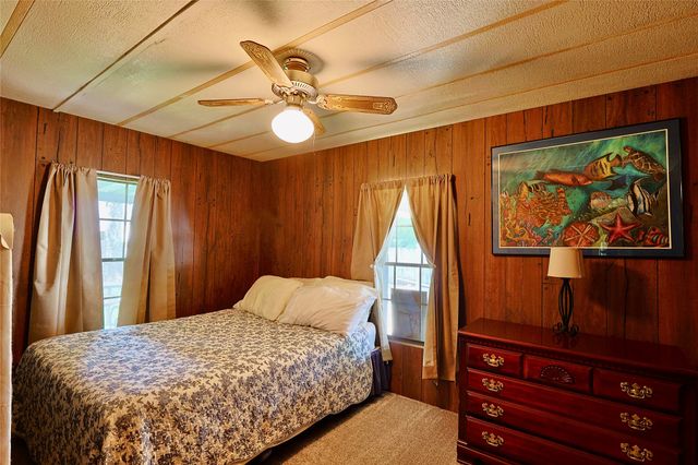 291 Hamilton Road, Eufaula, OK 74432