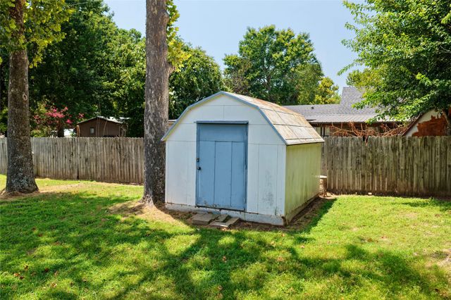 291 Hamilton Road, Eufaula, OK 74432