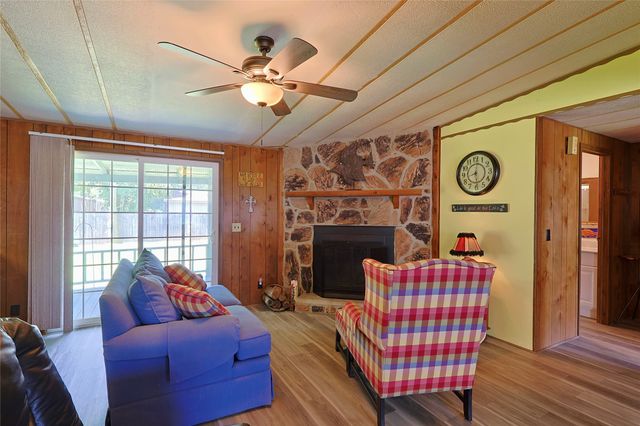291 Hamilton Road, Eufaula, OK 74432