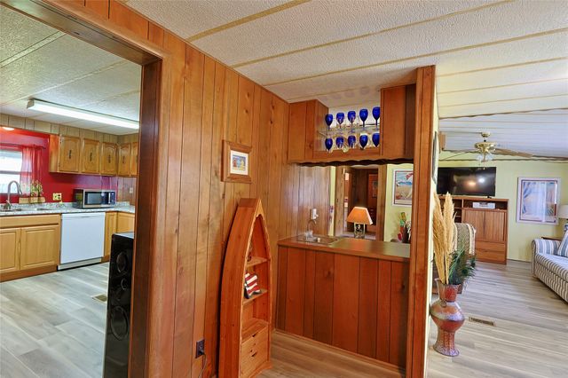 291 Hamilton Road, Eufaula, OK 74432