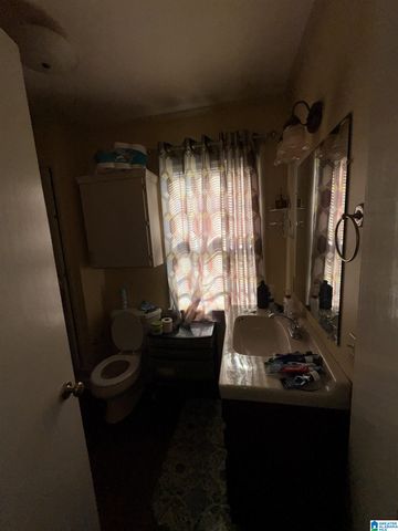 1299 HUEYTOWN ROAD, Hueytown, AL 35023