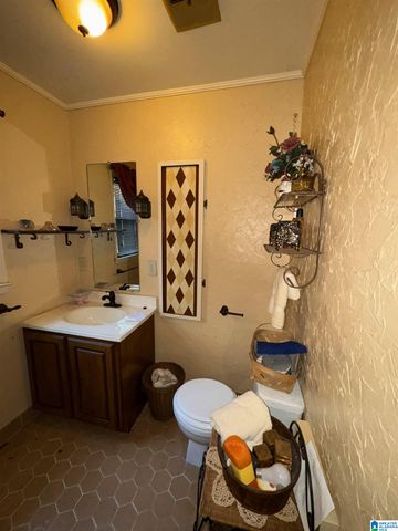 1299 HUEYTOWN ROAD, Hueytown, AL 35023