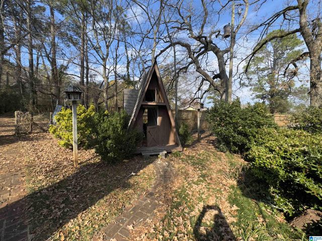 1299 HUEYTOWN ROAD, Hueytown, AL 35023