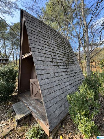 1299 HUEYTOWN ROAD, Hueytown, AL 35023