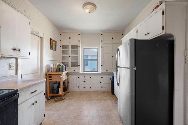 508 S MAPLE AVENUE, Green Bay, WI 54303