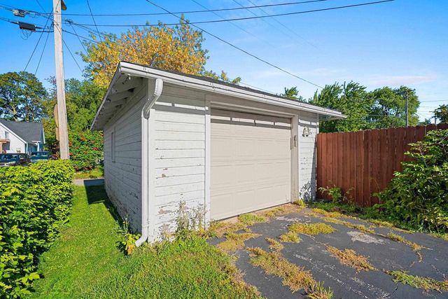 508 S MAPLE AVENUE, Green Bay, WI 54303