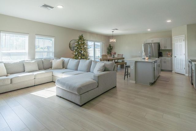 34284 VERBENA STREET, Wesley Chapel, FL 33545