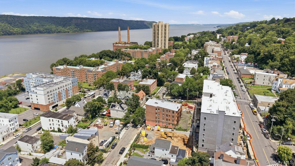 256-258 Woodworth Avenue, Yonkers, NY 10701 — photo 5