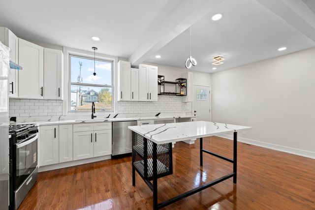 737 N Lorel Avenue, Chicago, IL 60644