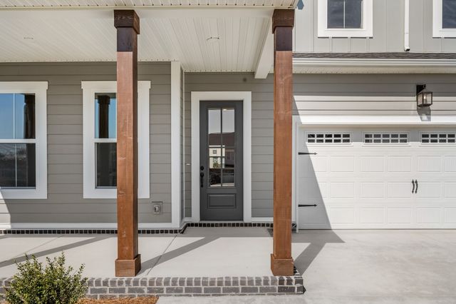 1822 Abelson Way, Columbia, TN 38401