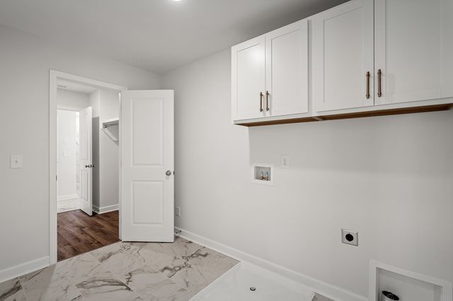 1822 Abelson Way, Columbia, TN 38401