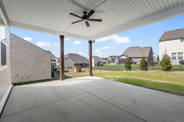 1822 Abelson Way, Columbia, TN 38401