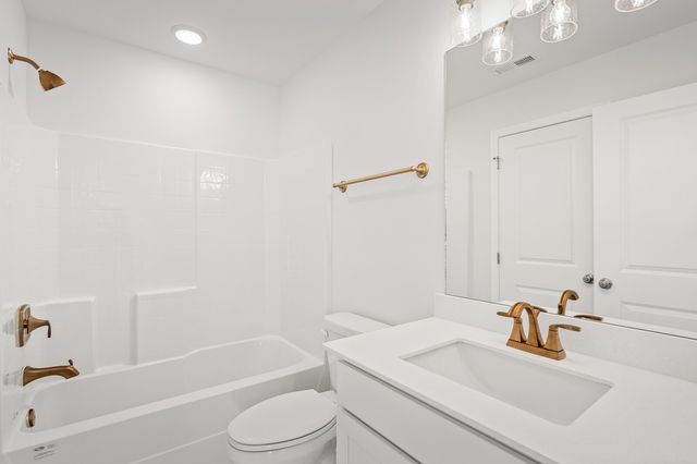 1822 Abelson Way, Columbia, TN 38401