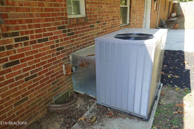 564 Whippoorwill Drive, Talbott, TN 37877