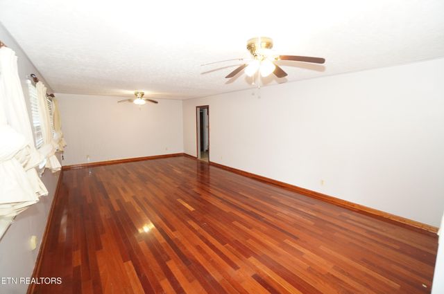 564 Whippoorwill Drive, Talbott, TN 37877