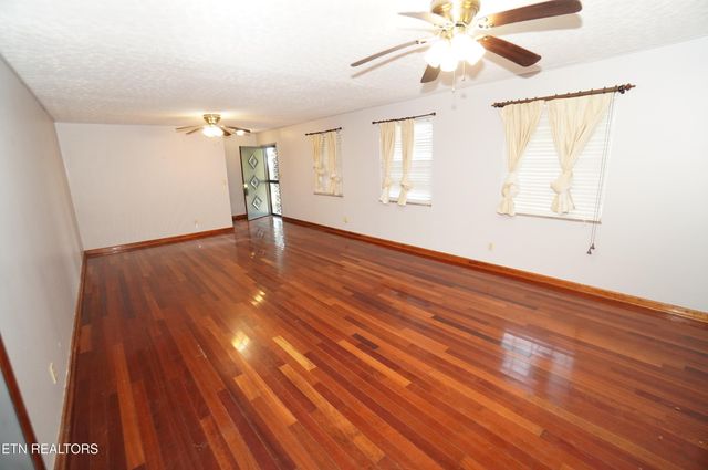 564 Whippoorwill Drive, Talbott, TN 37877