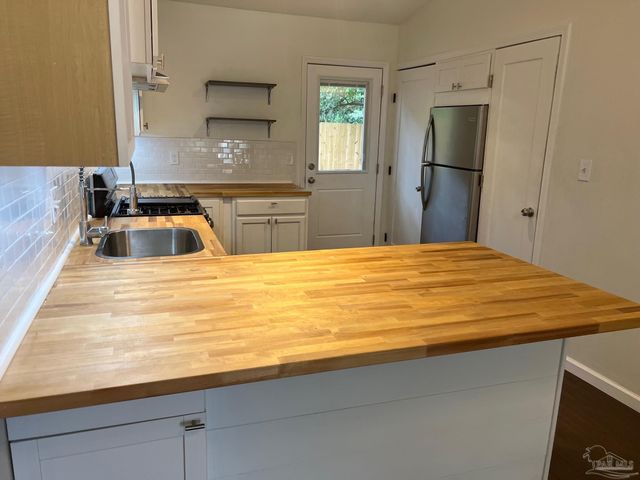 5940 Mona Ln B, Pensacola, FL 32504