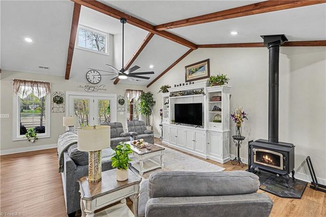 730 Mountain Shore Drive, Denton, NC 27239