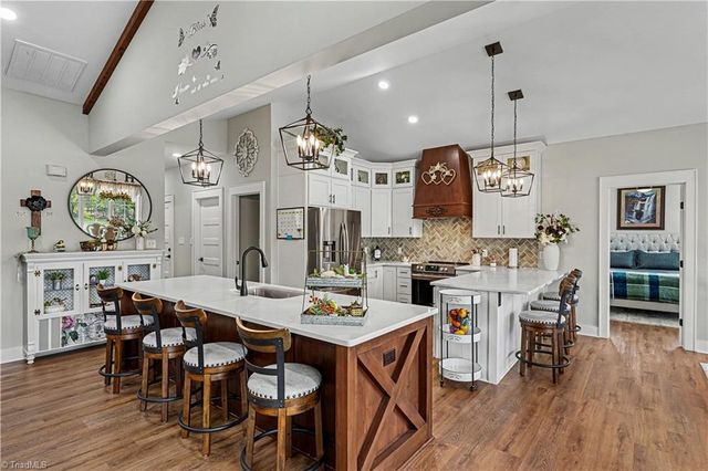 730 Mountain Shore Drive, Denton, NC 27239