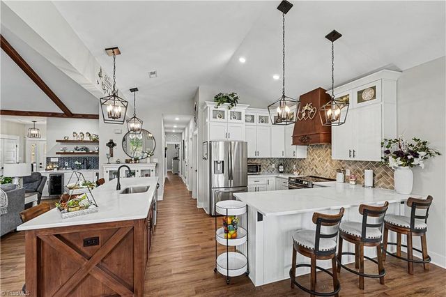 730 Mountain Shore Drive, Denton, NC 27239