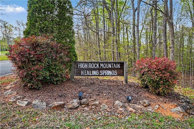 730 Mountain Shore Drive, Denton, NC 27239