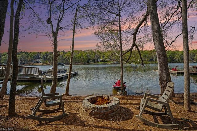 730 Mountain Shore Drive, Denton, NC 27239