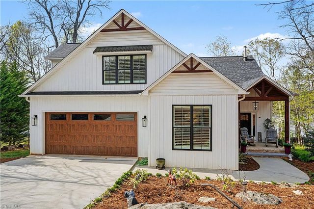 730 Mountain Shore Drive, Denton, NC 27239