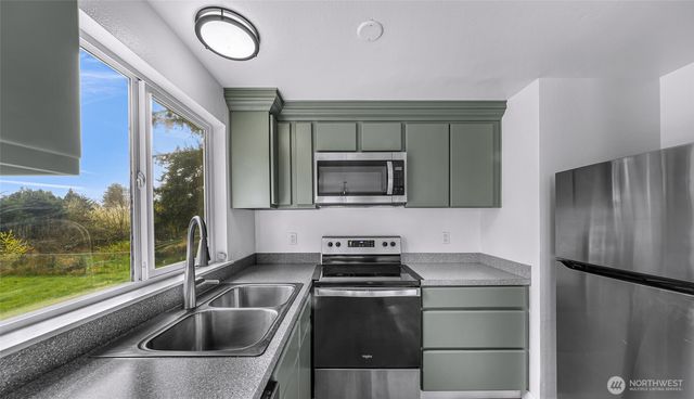 6158 Aquarius Avenue, Ferndale, WA 98248