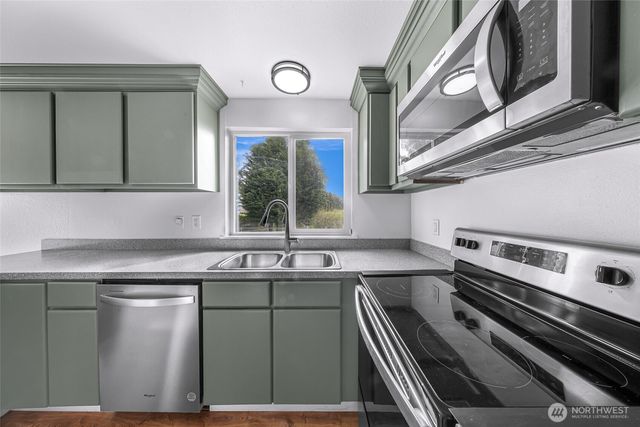 6158 Aquarius Avenue, Ferndale, WA 98248