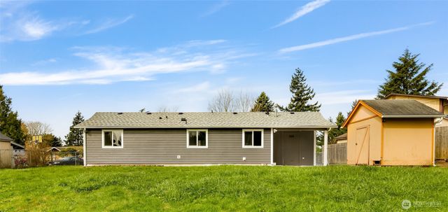 6158 Aquarius Avenue, Ferndale, WA 98248