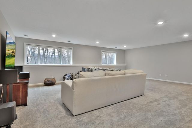 4731 127th Lane NE, Blaine, MN 55449