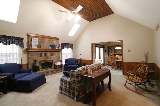 216 Johnston Parkway, Raymore, MO 64083